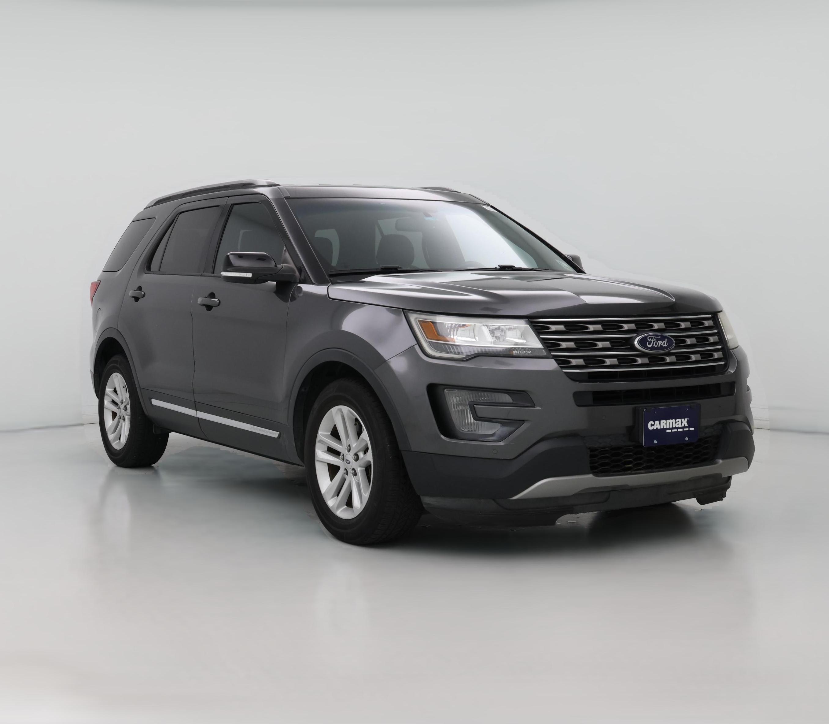 Thumbnail: 2017 Ford Explorer - 1