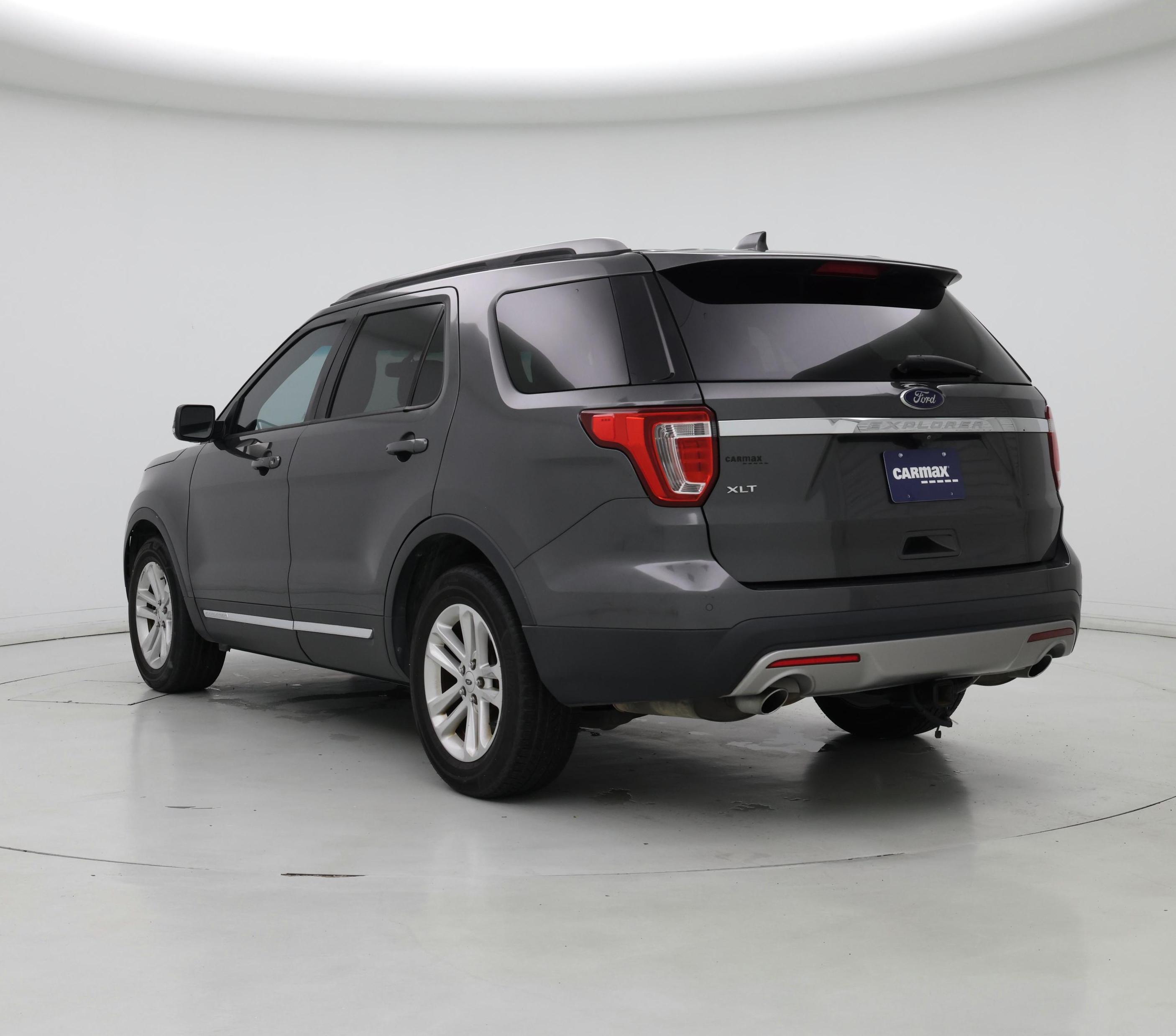 Thumbnail: 2017 Ford Explorer - 2