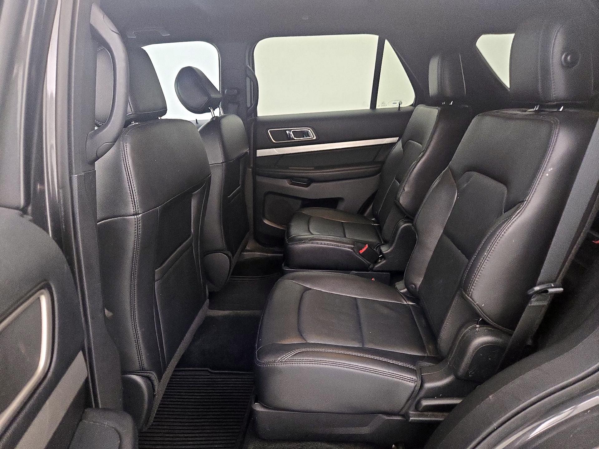 Thumbnail: 2017 Ford Explorer - 20