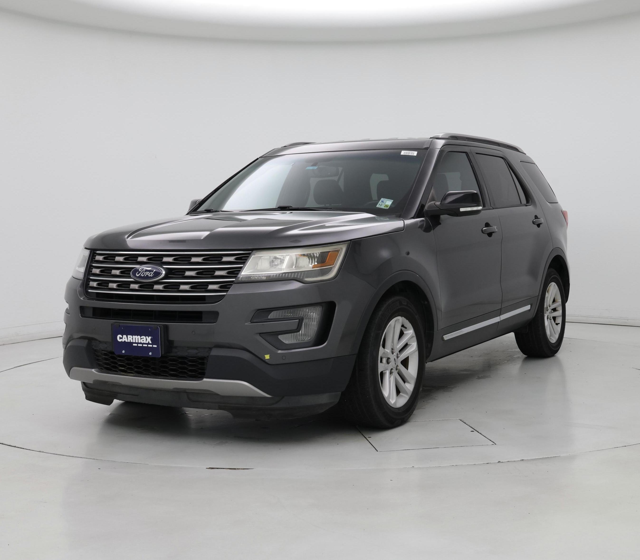 Thumbnail: 2017 Ford Explorer - 4