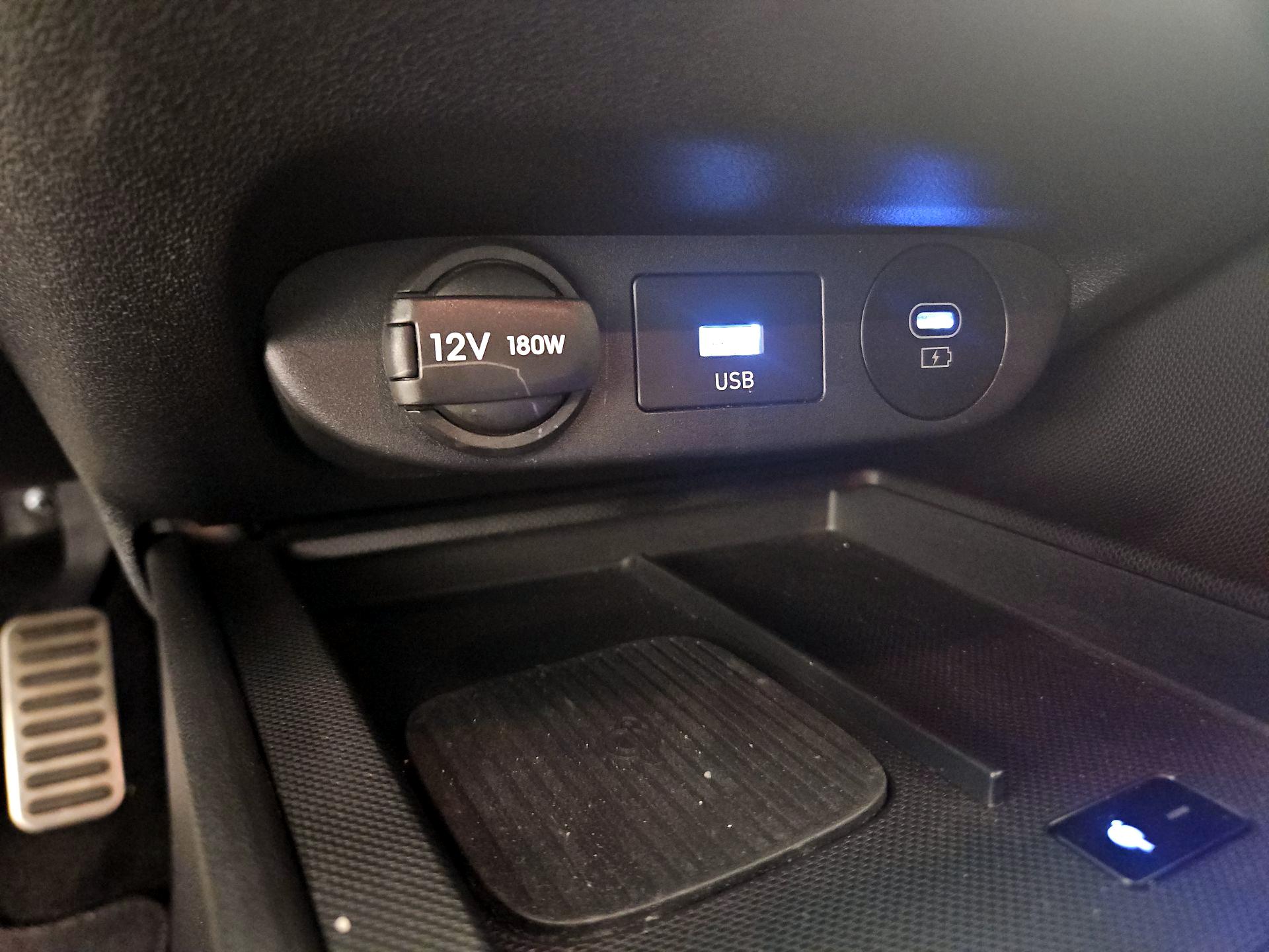 Thumbnail: 2025 Hyundai Elantra - 18