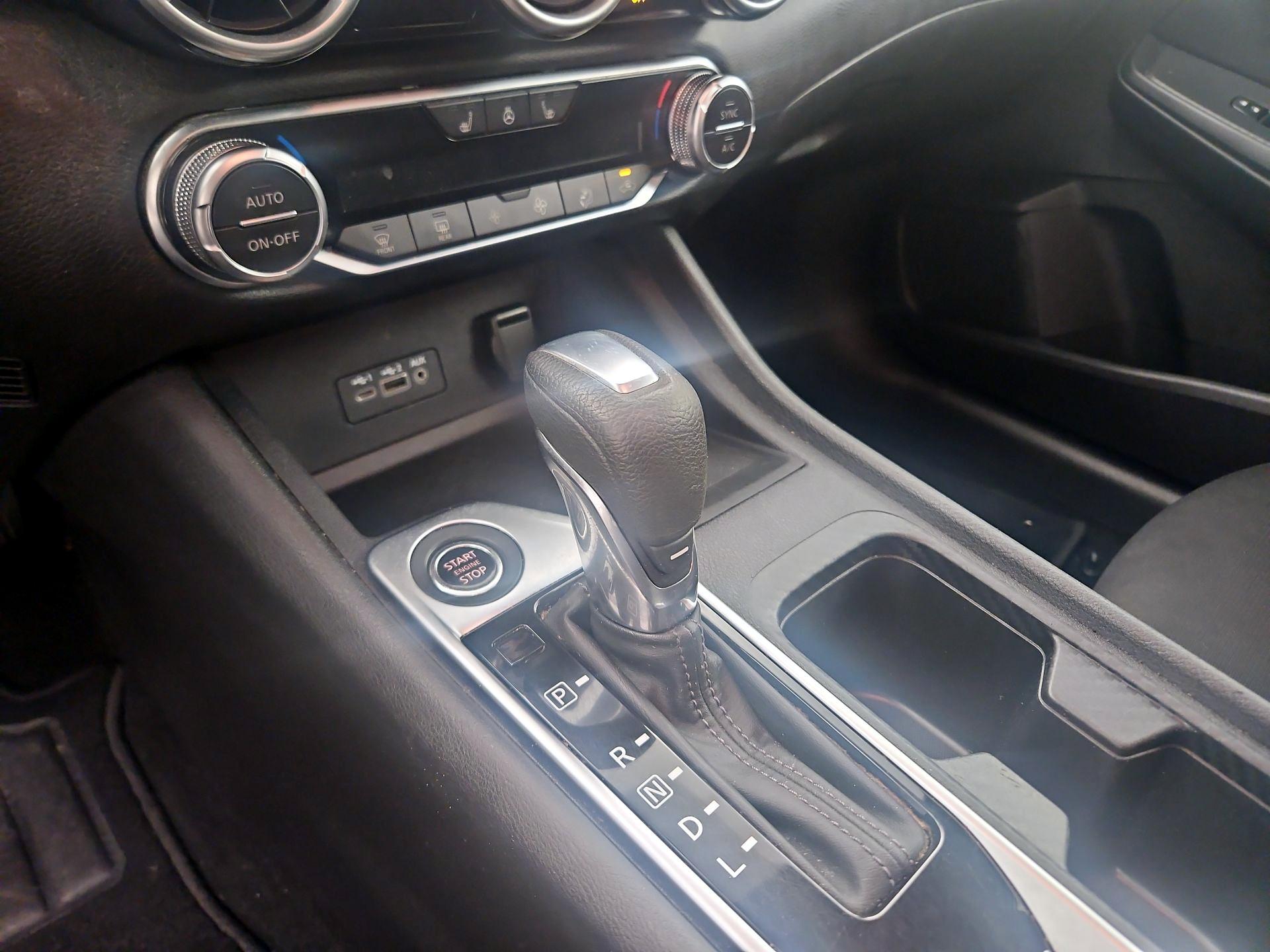 Thumbnail: 2022 Nissan Sentra - 13