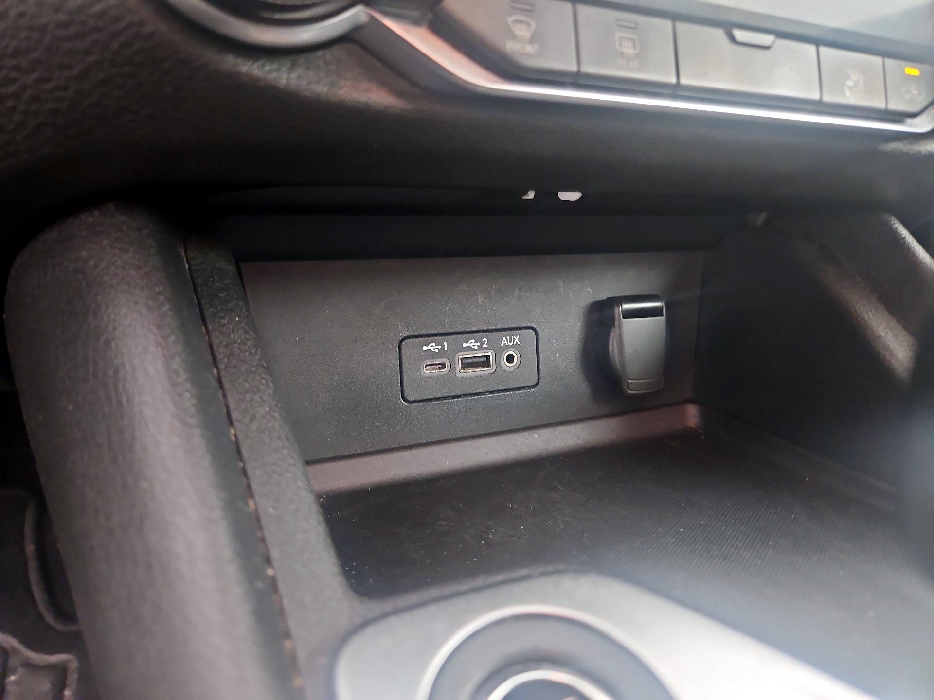 Thumbnail: 2022 Nissan Sentra - 14