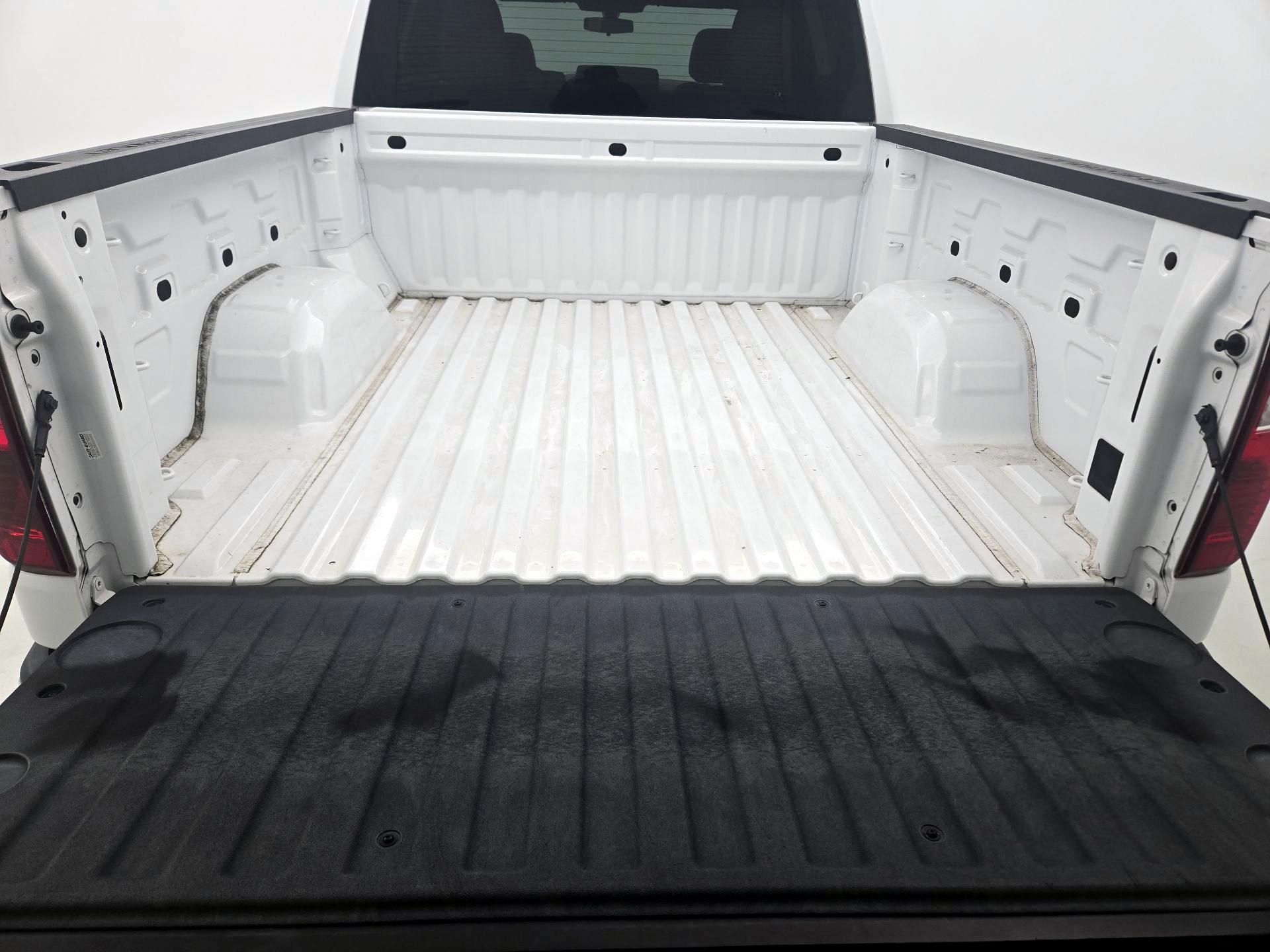 Thumbnail: 2021 Chevrolet Silverado 1500 - 20