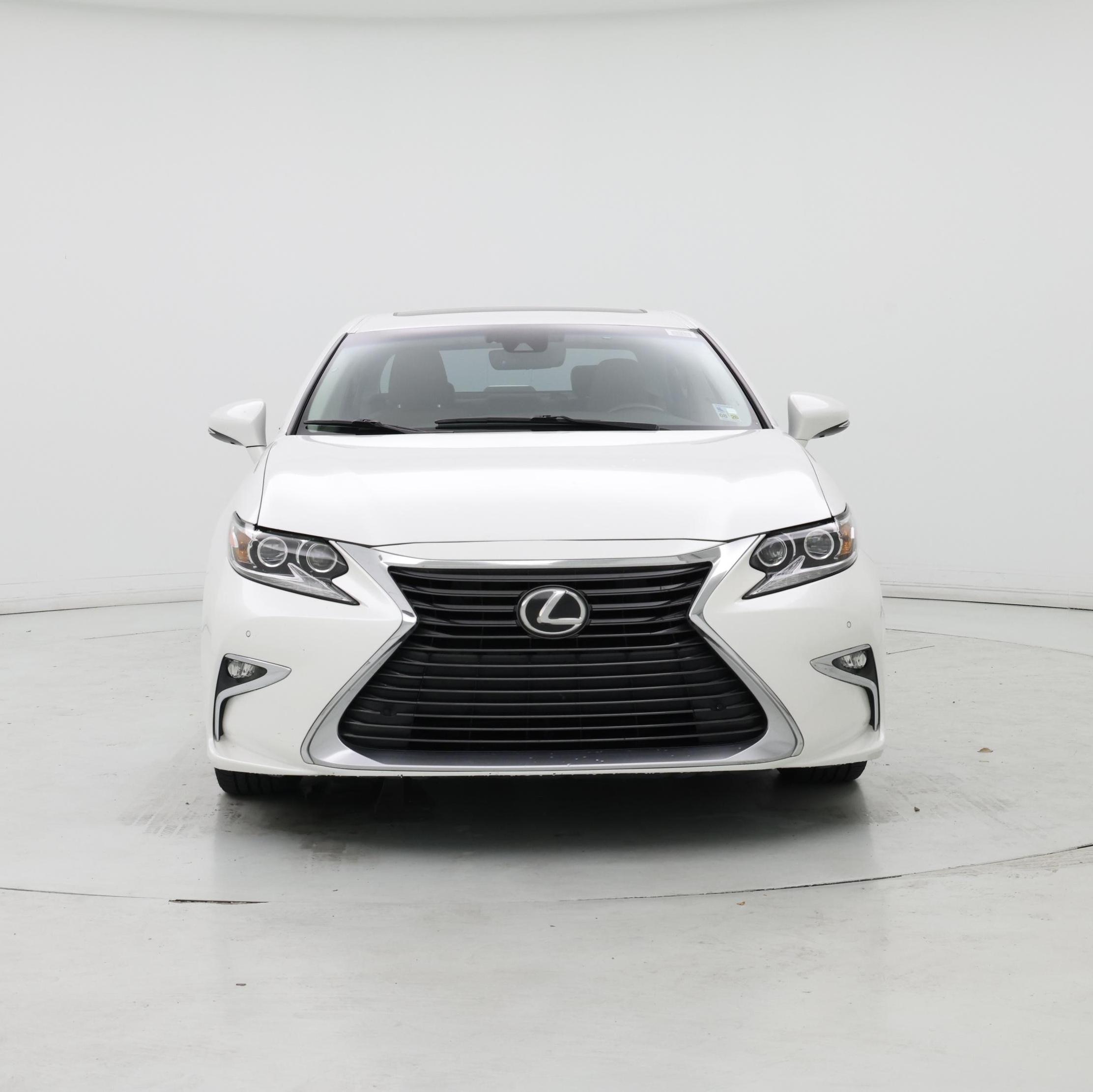 Thumbnail: 2017 Lexus ES - 5