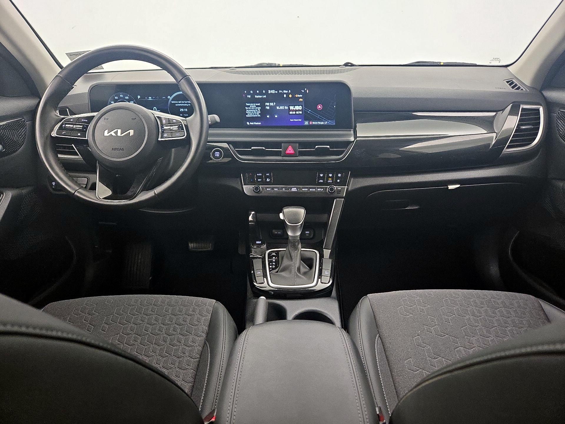 Thumbnail: 2024 Kia Seltos - 9