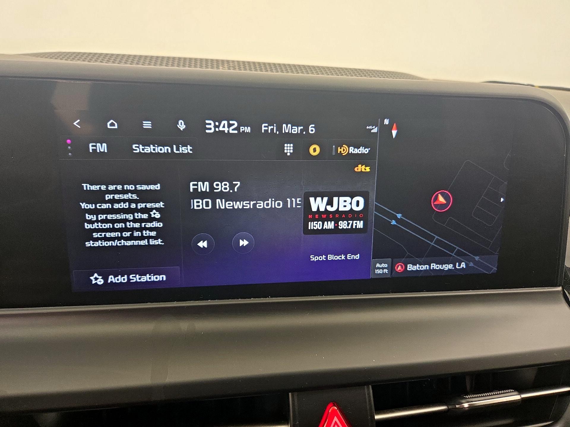 Thumbnail: 2024 Kia Seltos - 16