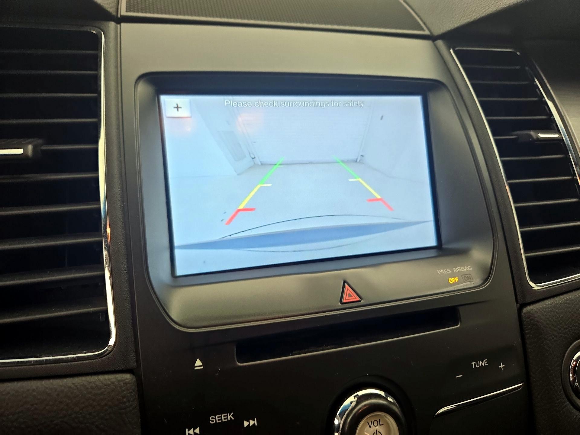 Thumbnail: 2017 Ford Taurus - 15