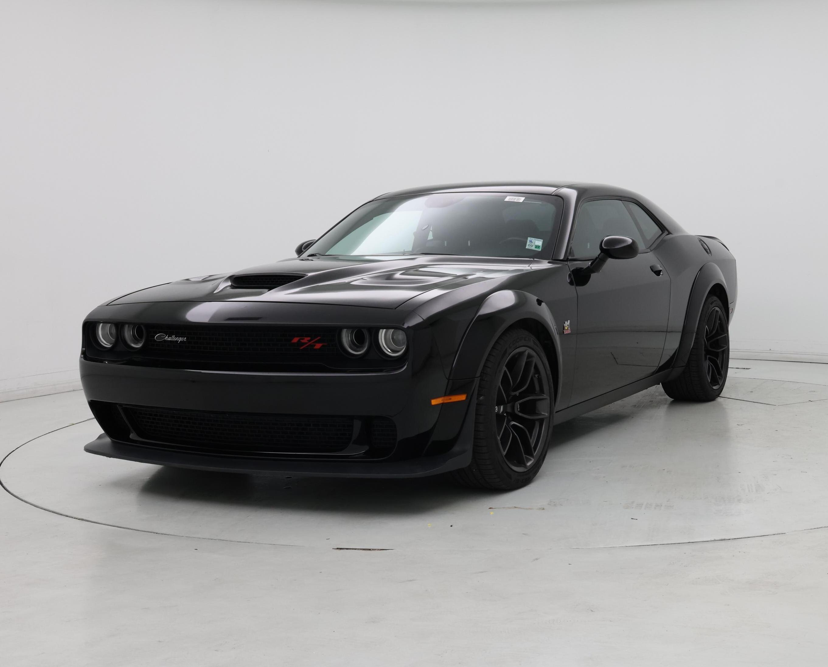 Thumbnail: 2020 Dodge Challenger - 4