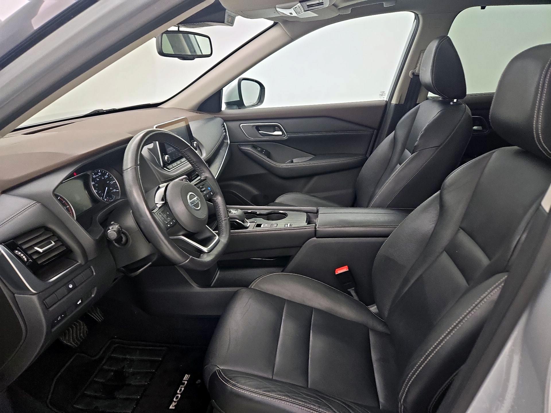 Thumbnail: 2021 Nissan Rogue - 11