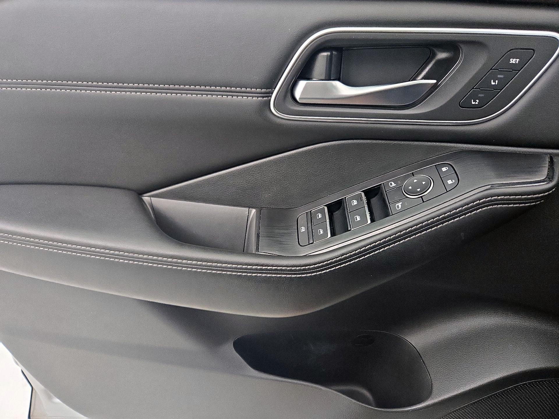 Thumbnail: 2021 Nissan Rogue - 12