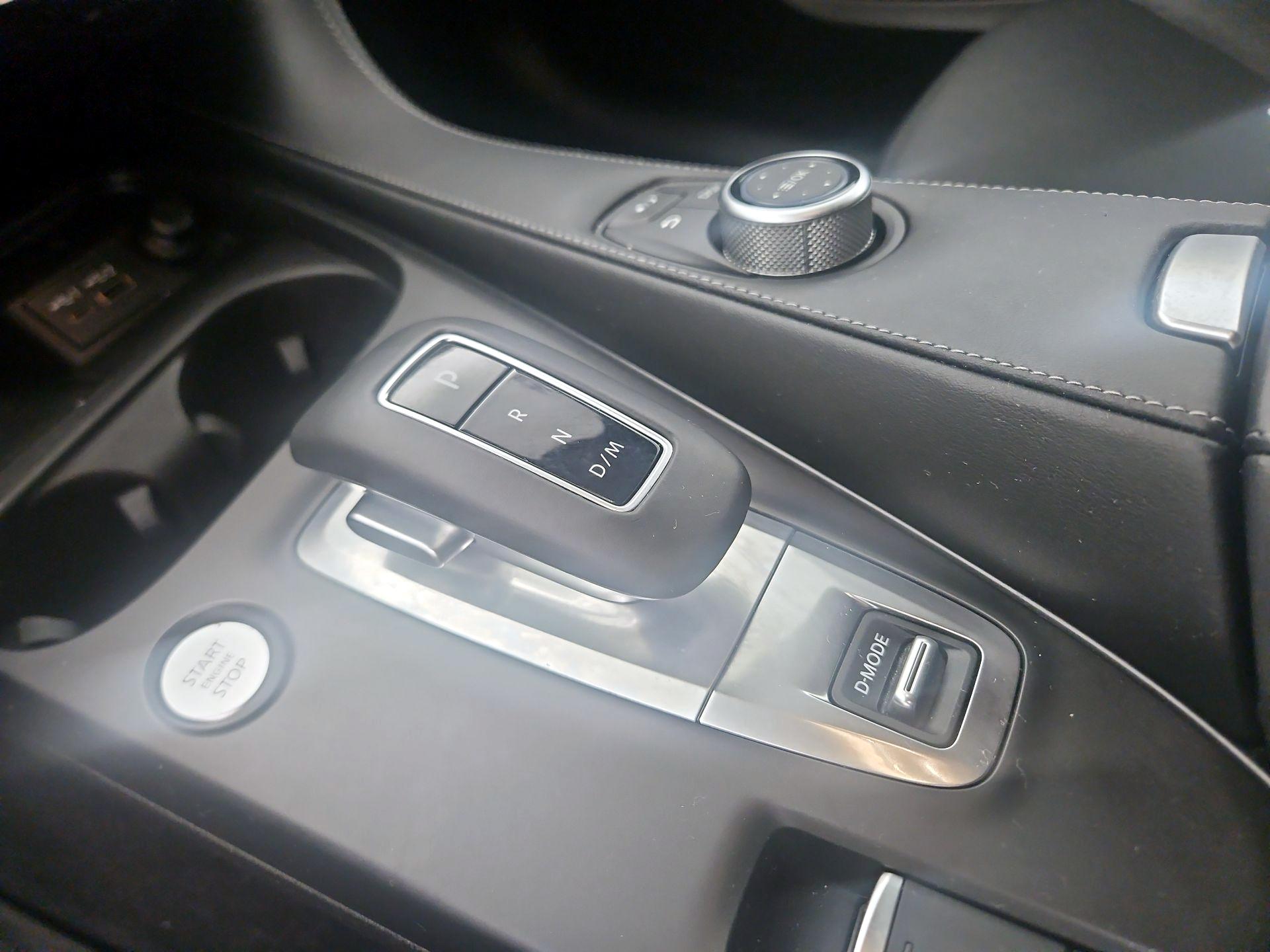 Thumbnail: 2025 INFINITI QX55 - 13