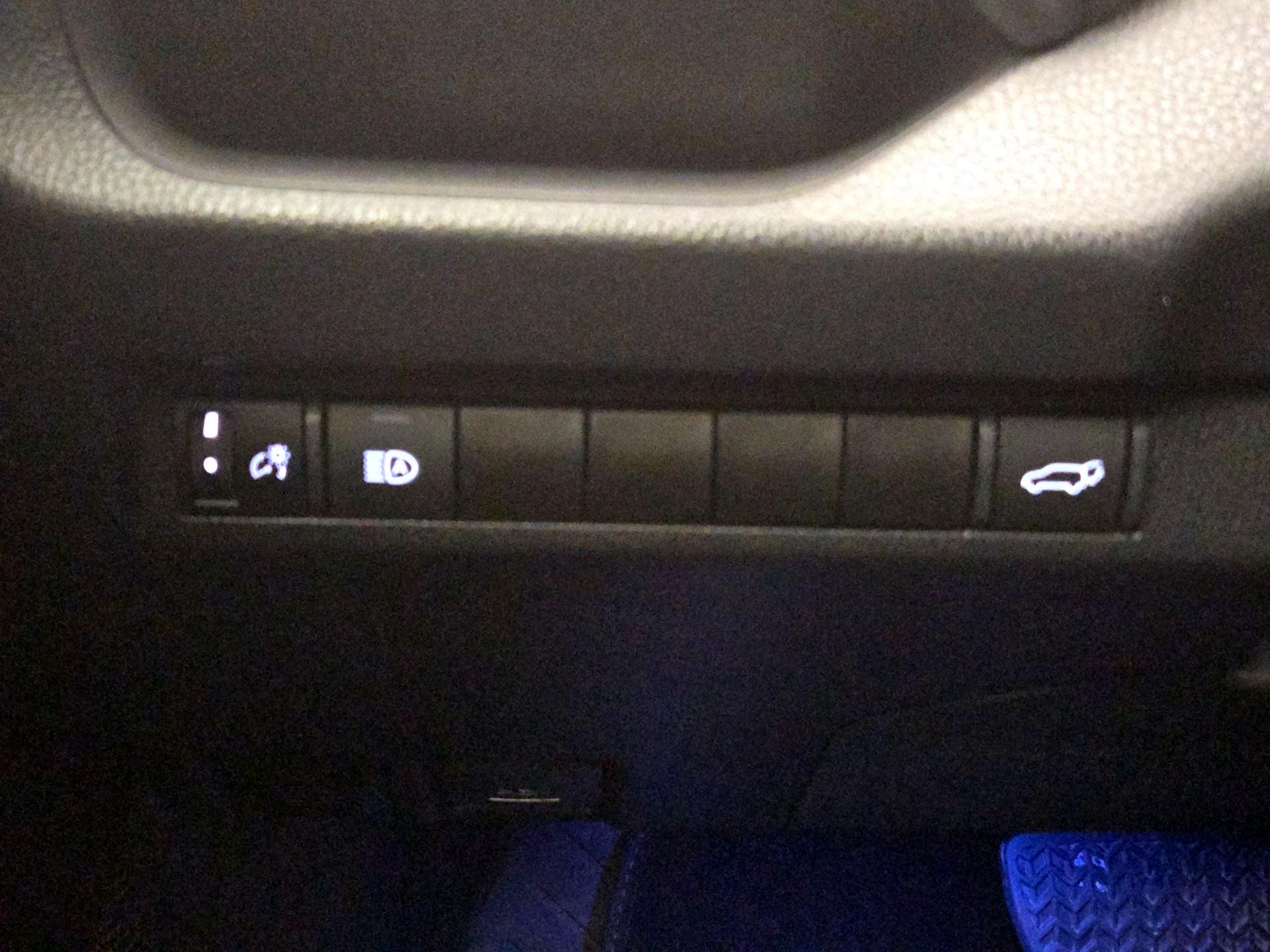 Thumbnail: 2024 Toyota RAV4 - 13