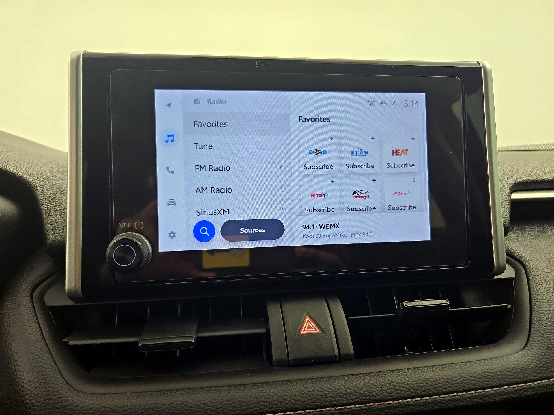 Thumbnail: 2024 Toyota RAV4 - 16