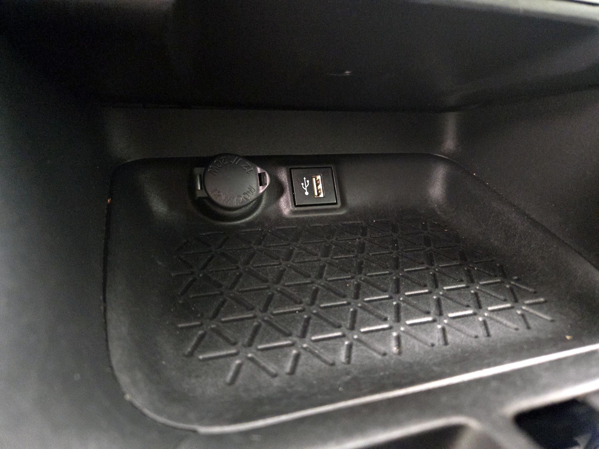 Thumbnail: 2024 Toyota RAV4 - 19