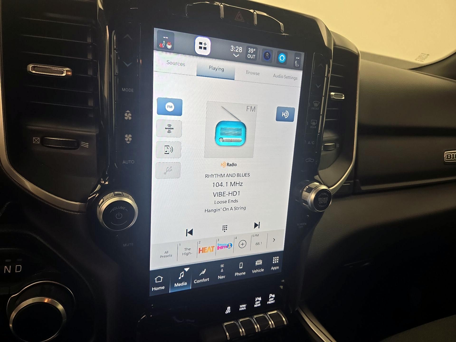 Thumbnail: 2023 RAM 1500 - 16