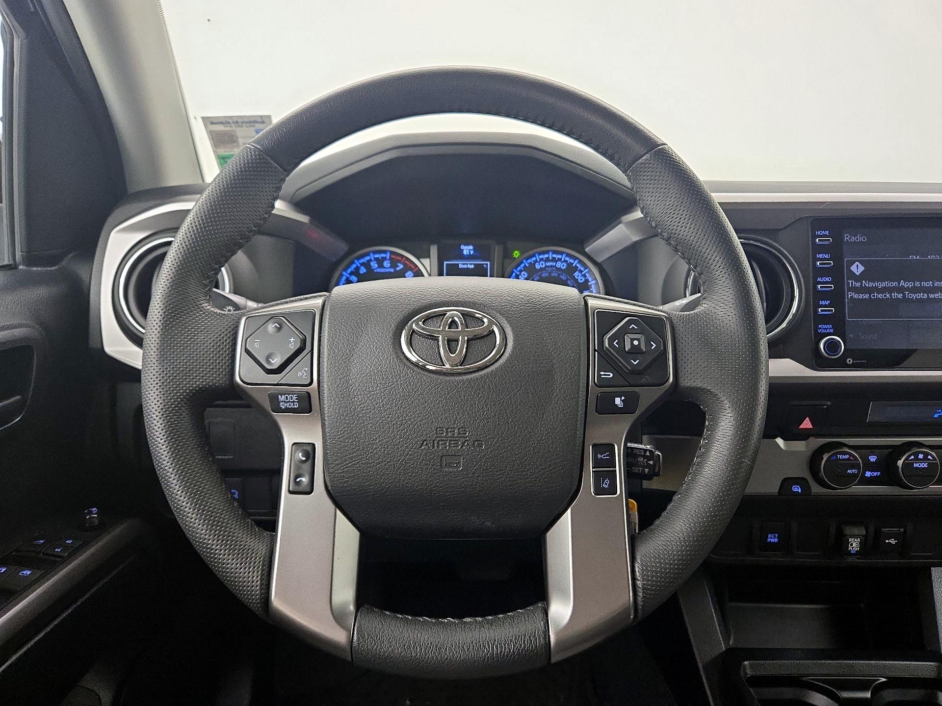 Thumbnail: 2021 Toyota Tacoma - 10