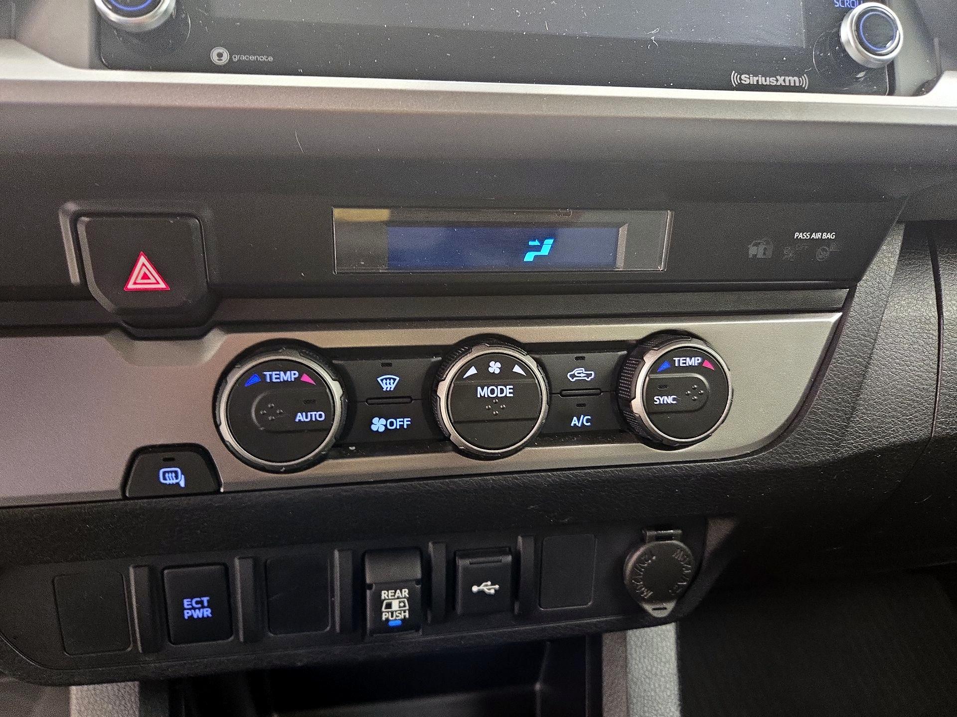 Thumbnail: 2021 Toyota Tacoma - 17