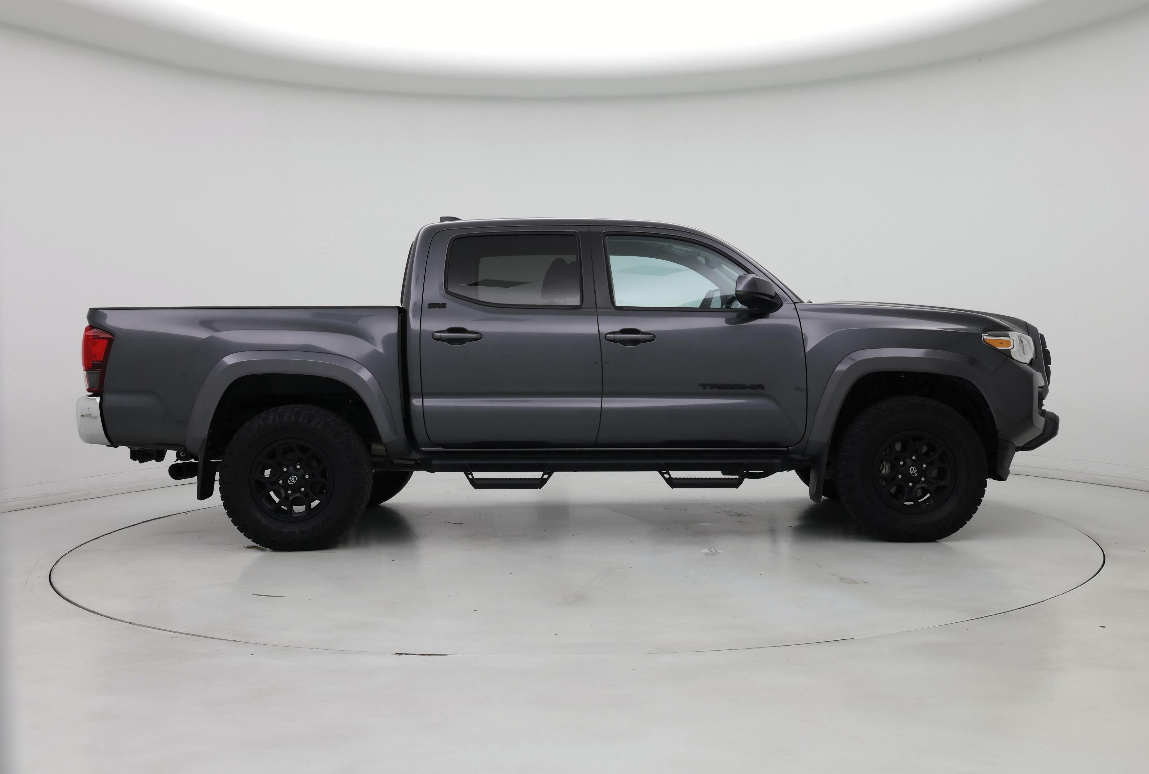 Thumbnail: 2021 Toyota Tacoma - 7