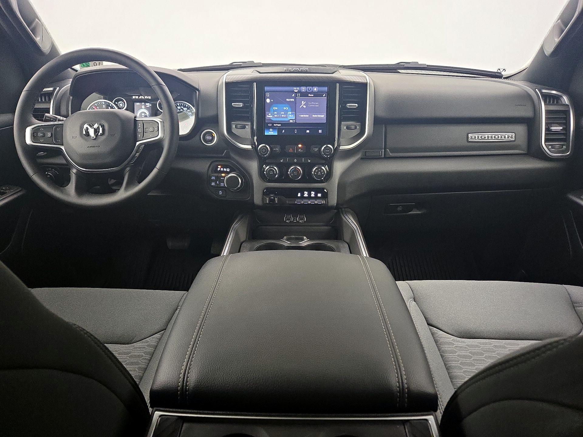 Thumbnail: 2025 RAM 1500 - 9