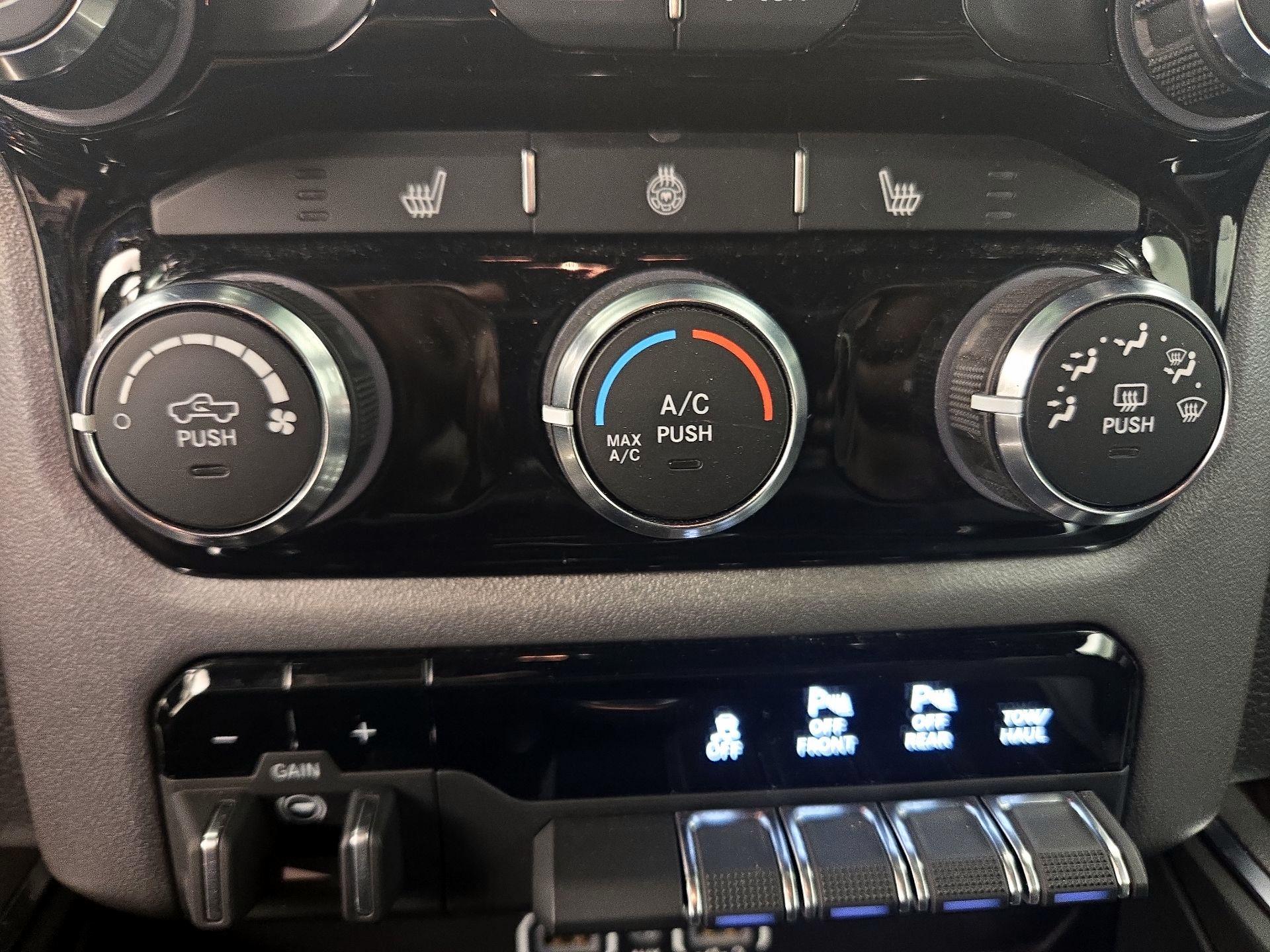 Thumbnail: 2025 RAM 1500 - 16