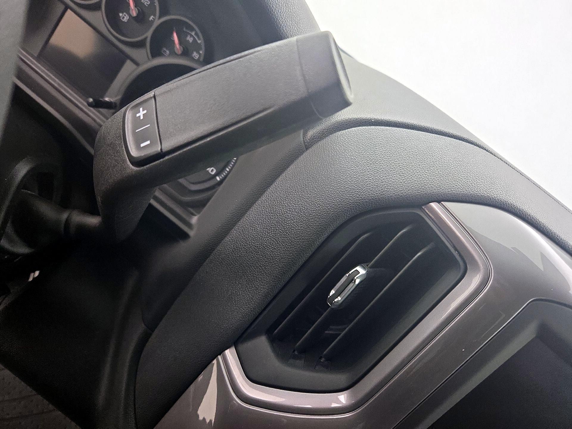 Thumbnail: 2022 Chevrolet Silverado 1500 - 17