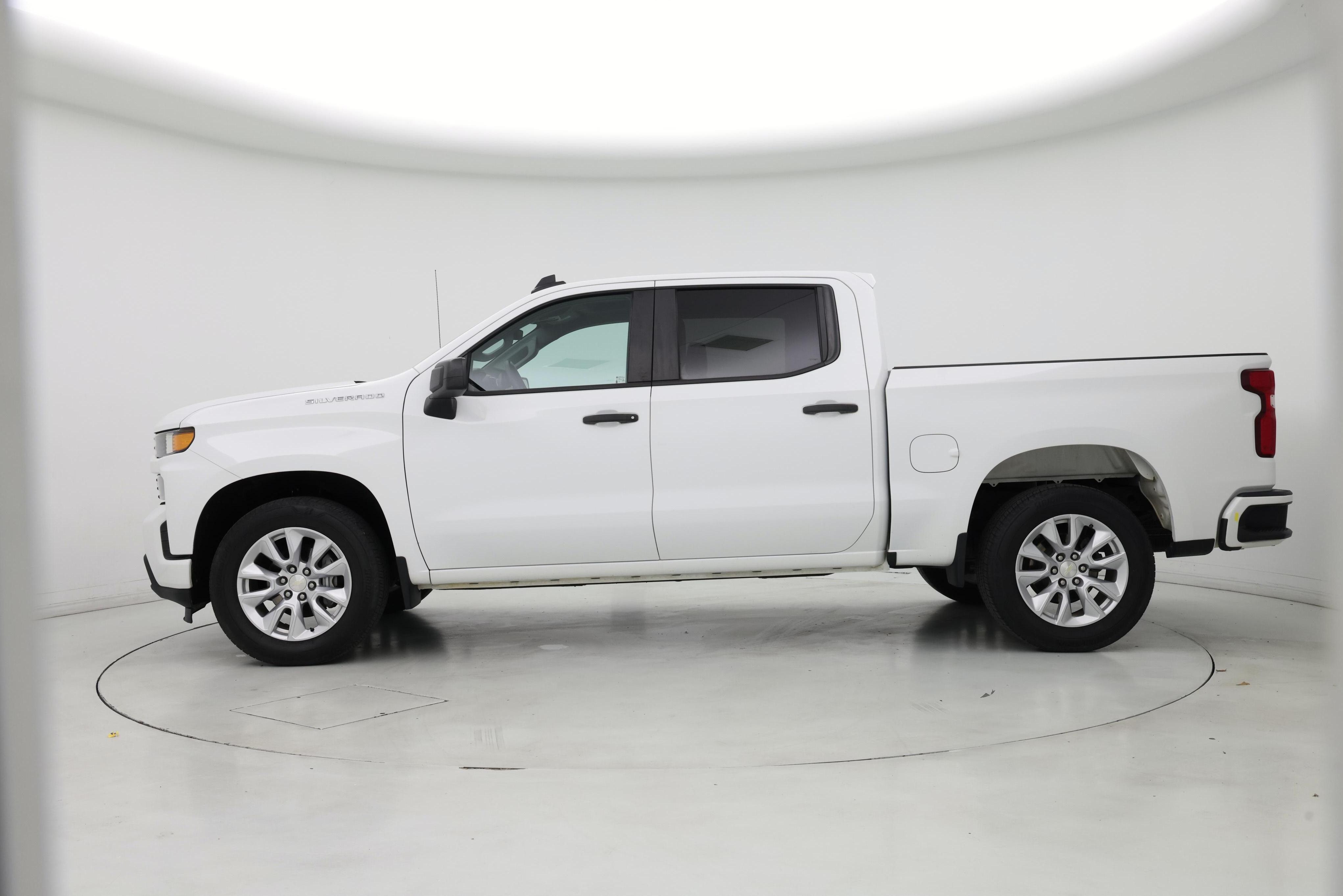 Thumbnail: 2022 Chevrolet Silverado 1500 - 3