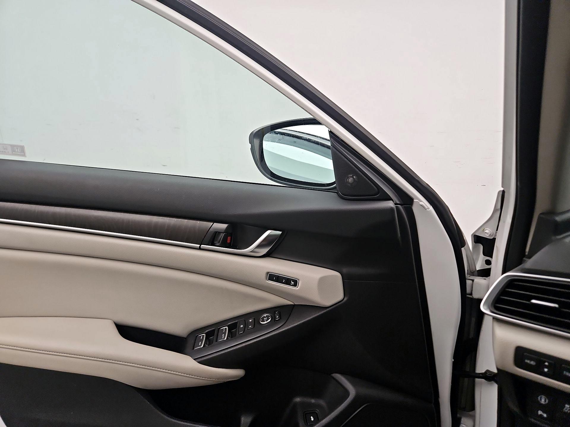 Thumbnail: 2021 Honda Accord - 12