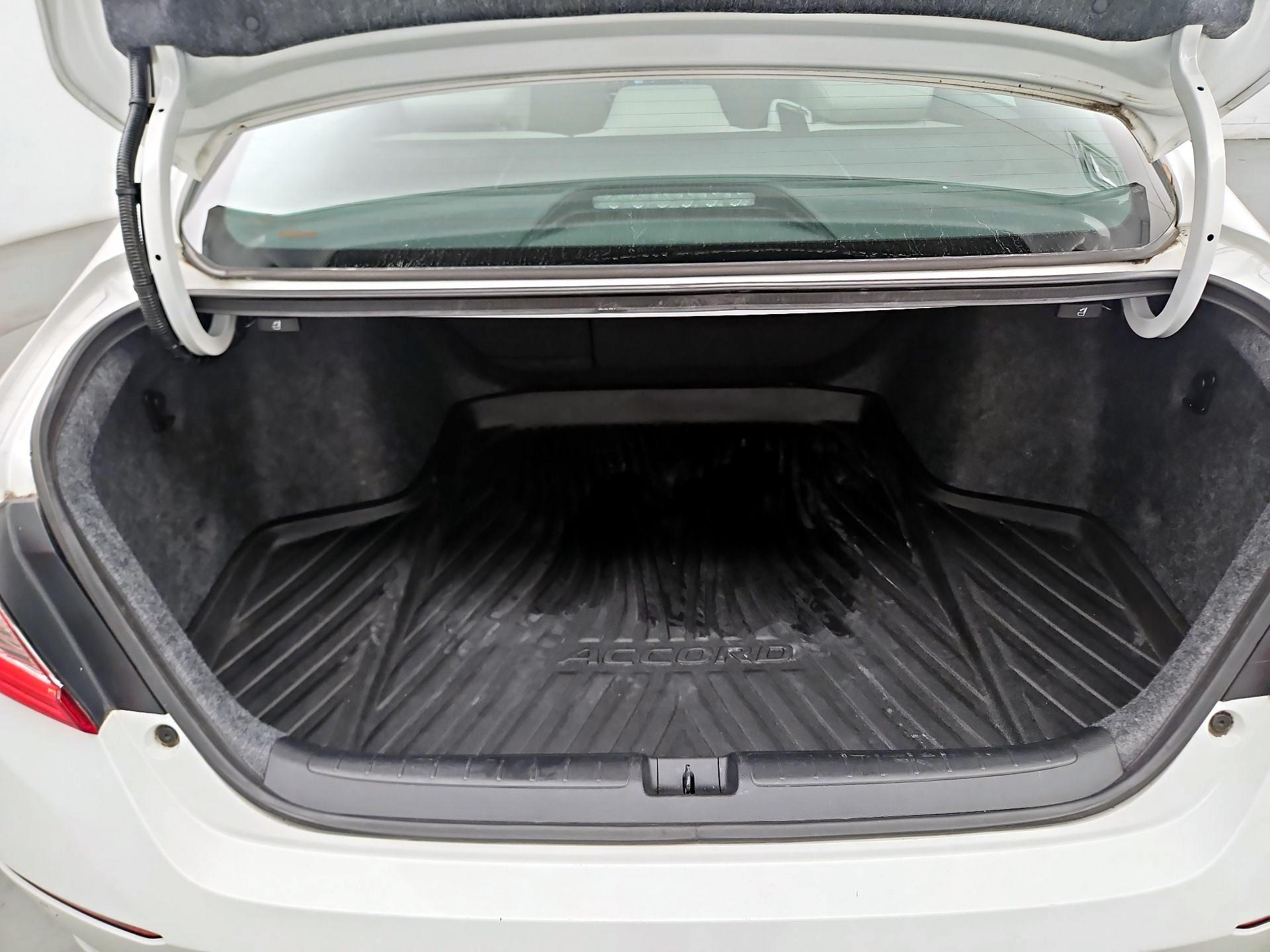 Thumbnail: 2021 Honda Accord - 17