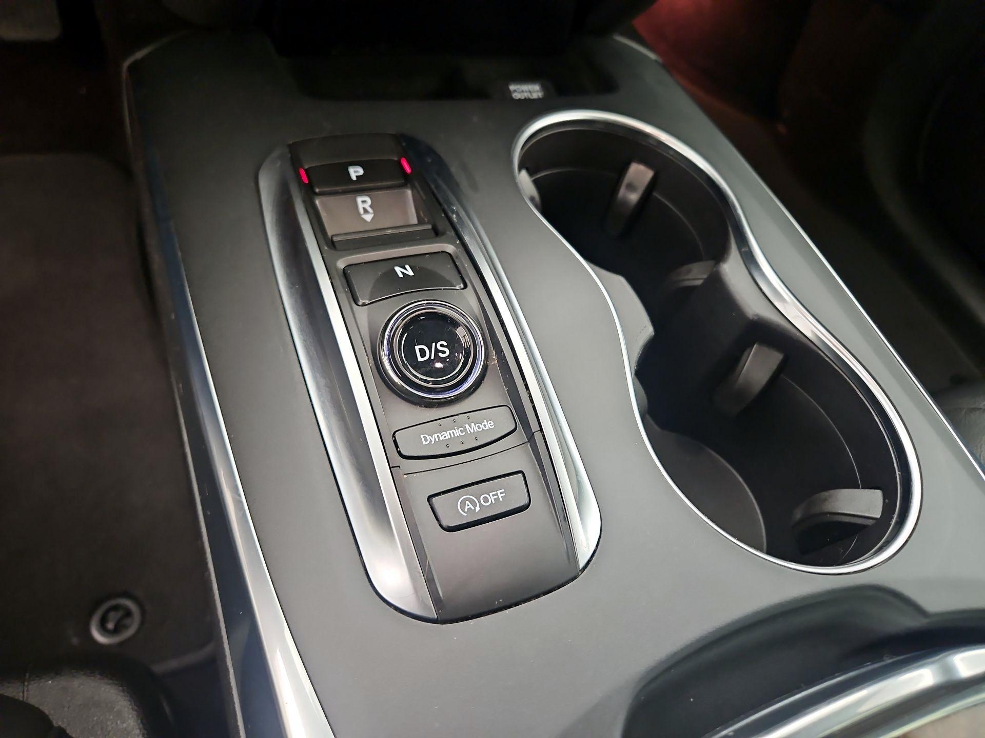 Thumbnail: 2020 Acura MDX - 17