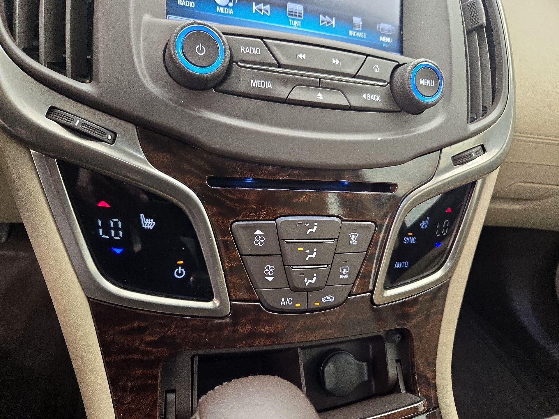 Thumbnail: 2016 Buick LaCrosse - 16