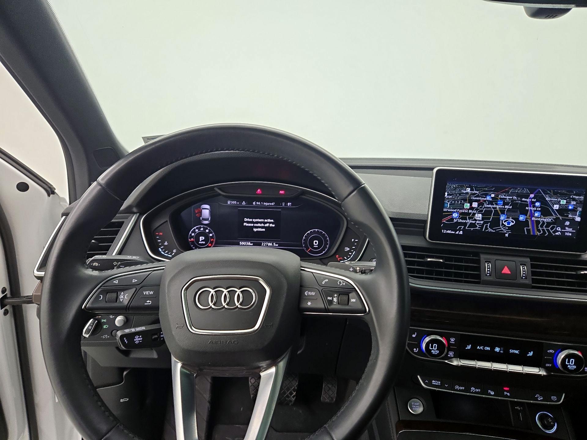 Thumbnail: 2020 Audi Q5 - 10