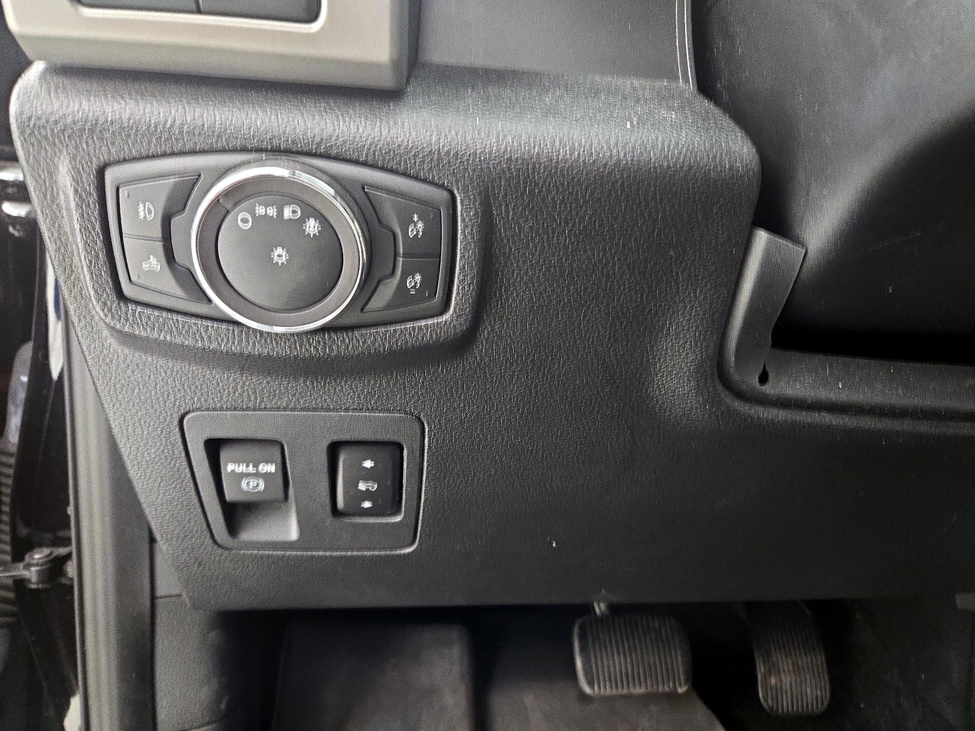 Thumbnail: 2019 Ford F-150 - 13