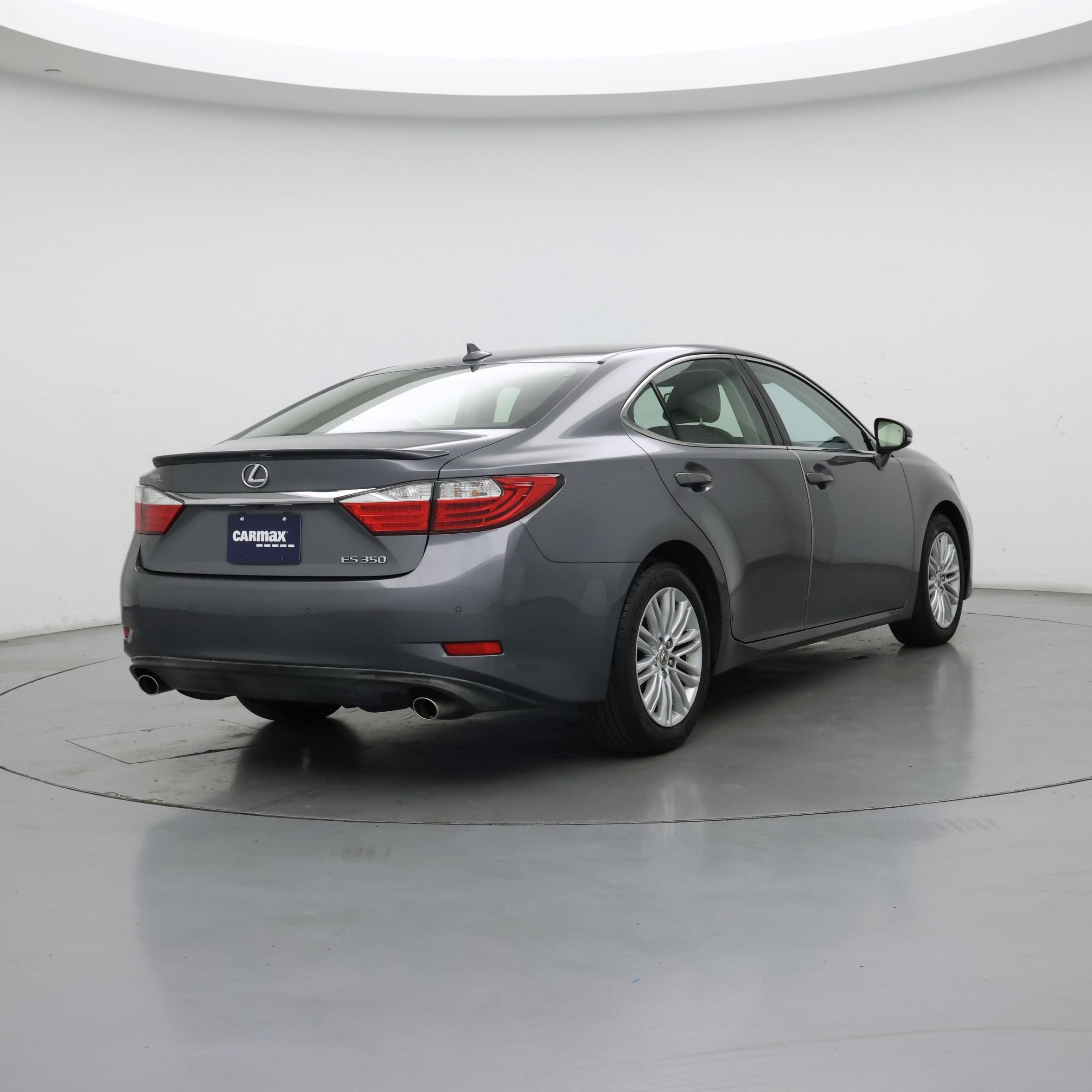 Thumbnail: 2014 Lexus ES - 8