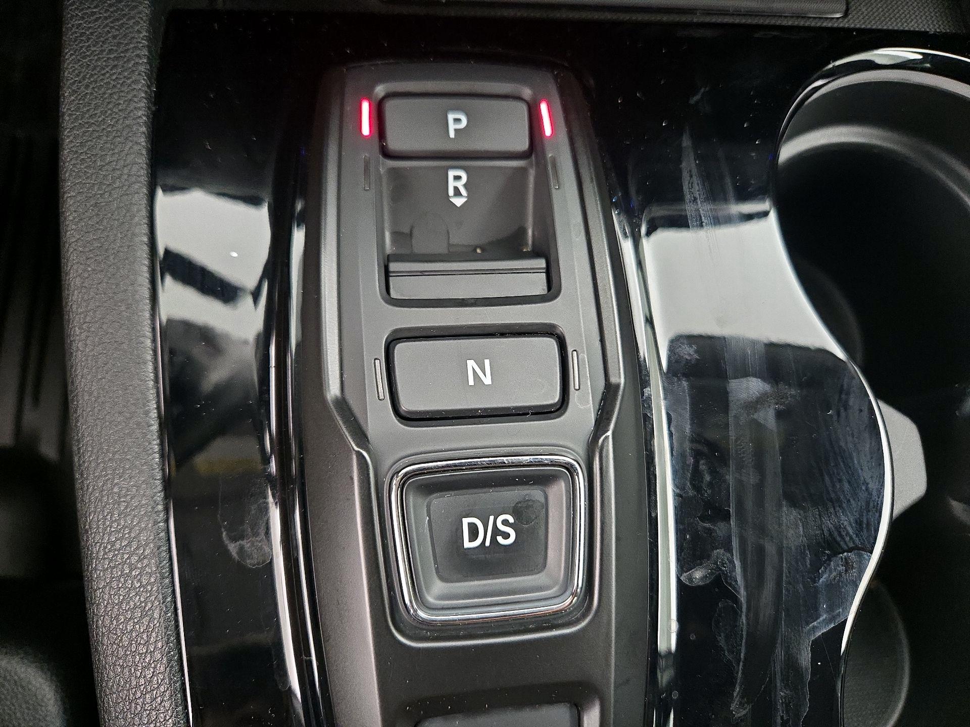 Thumbnail: 2022 Honda Pilot - 17