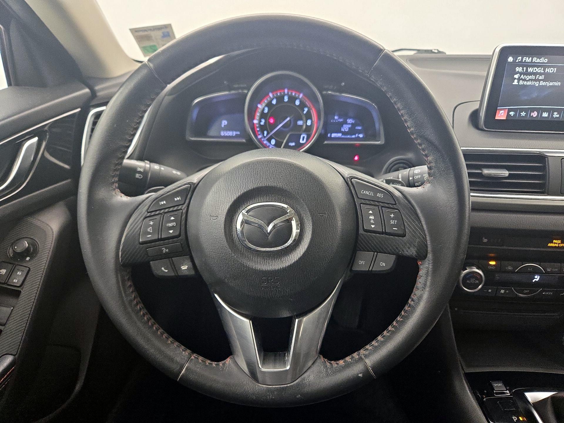 Thumbnail: 2016 Mazda Mazda3 - 10