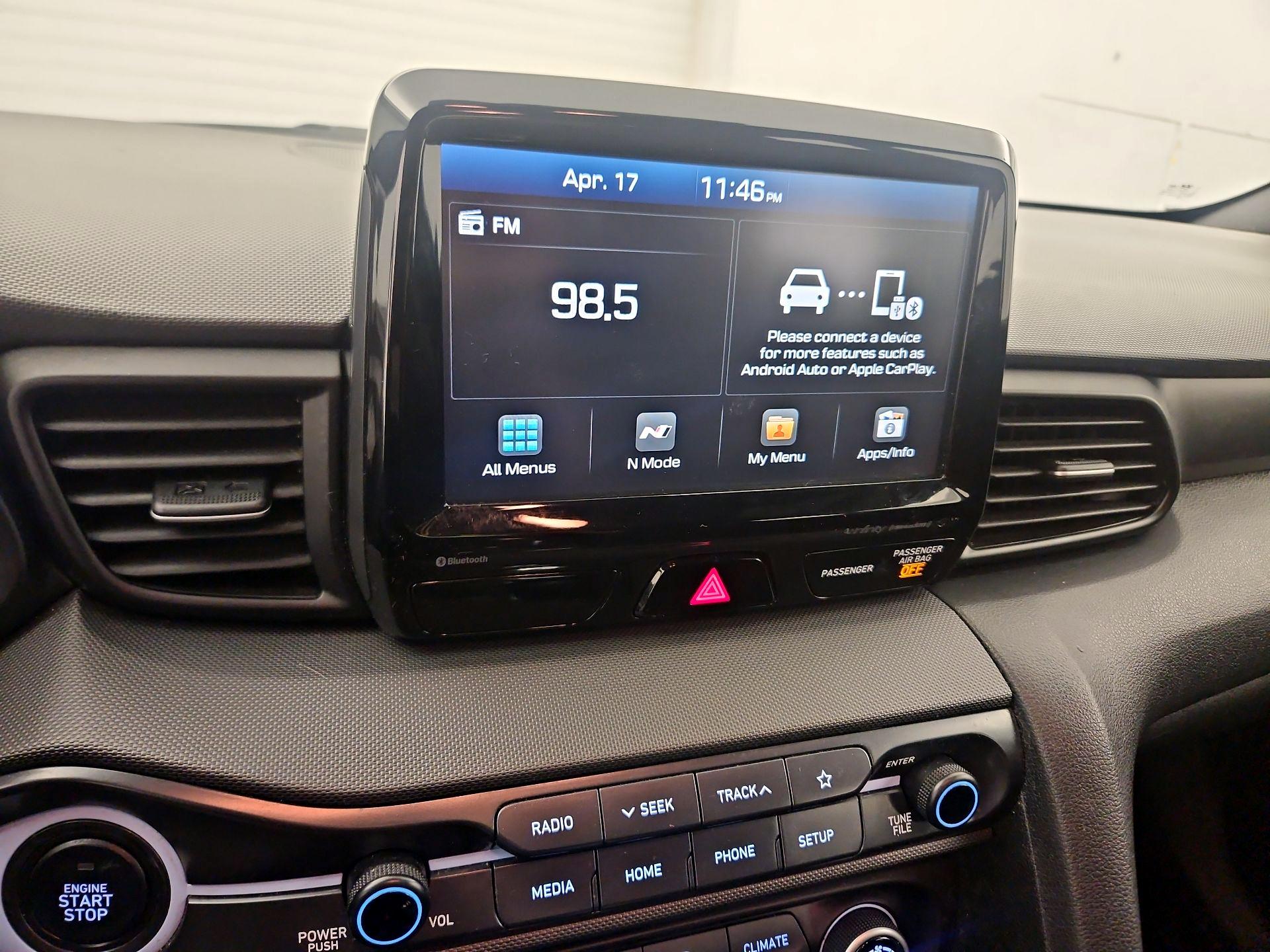 Thumbnail: 2019 Hyundai Veloster - 15