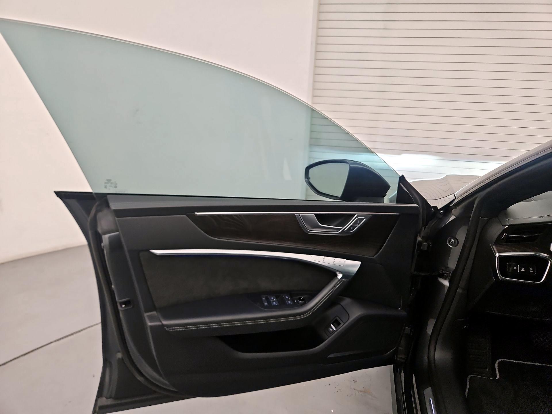 Thumbnail: 2021 Audi A7 - 12