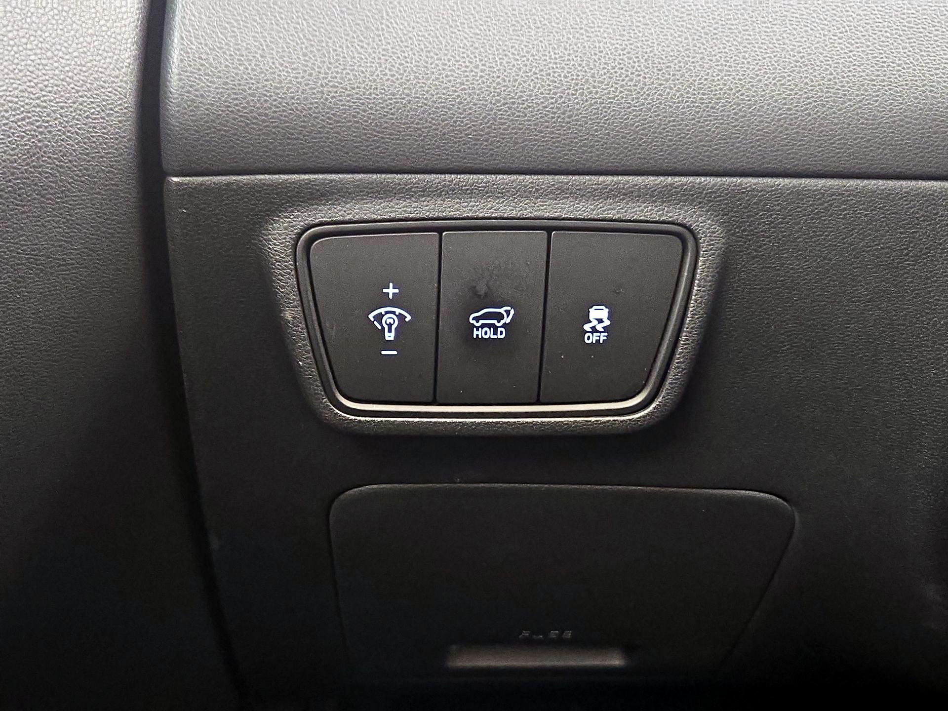 Thumbnail: 2022 Hyundai Tucson - 13