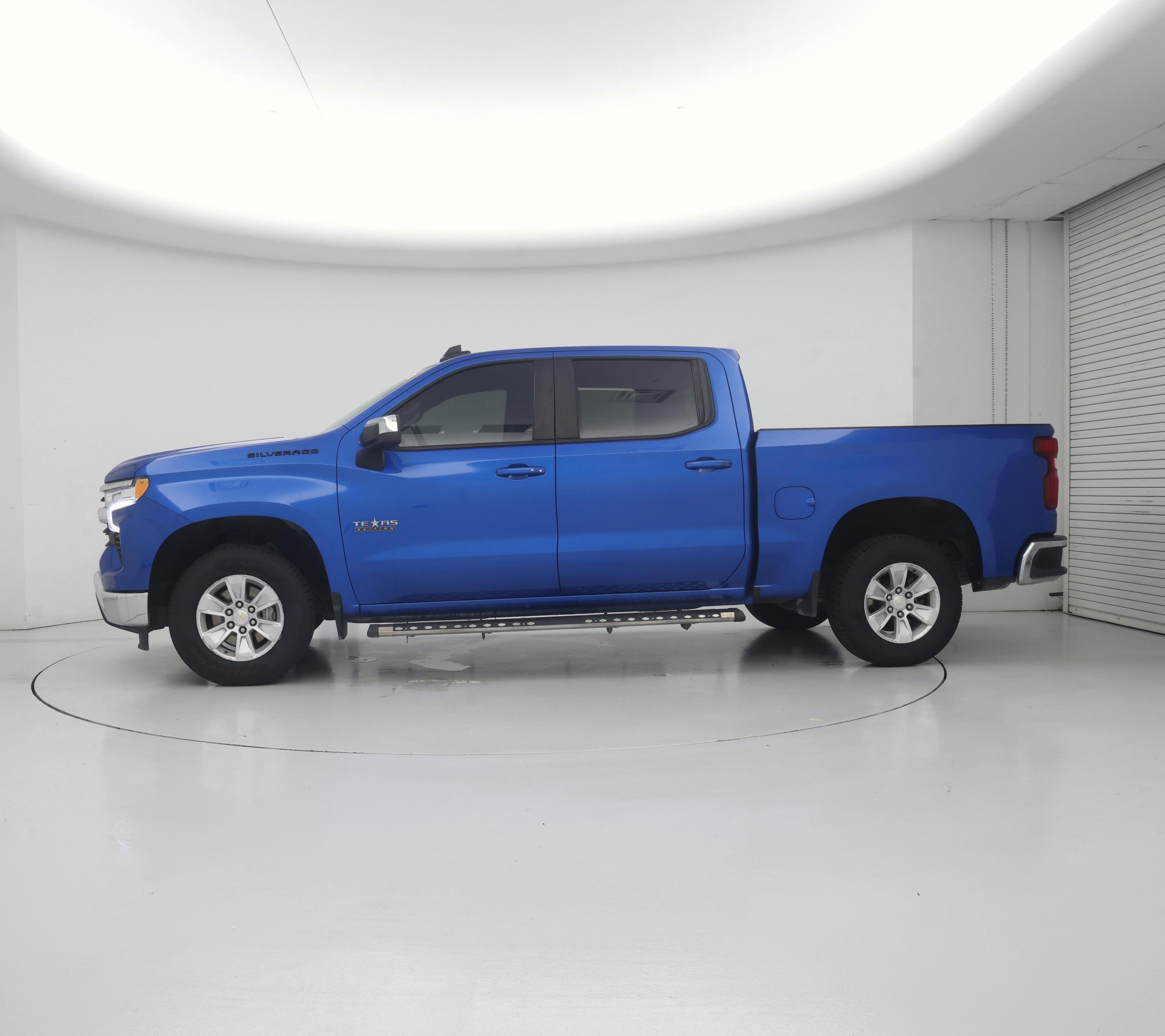 Thumbnail: 2023 Chevrolet Silverado 1500 - 3