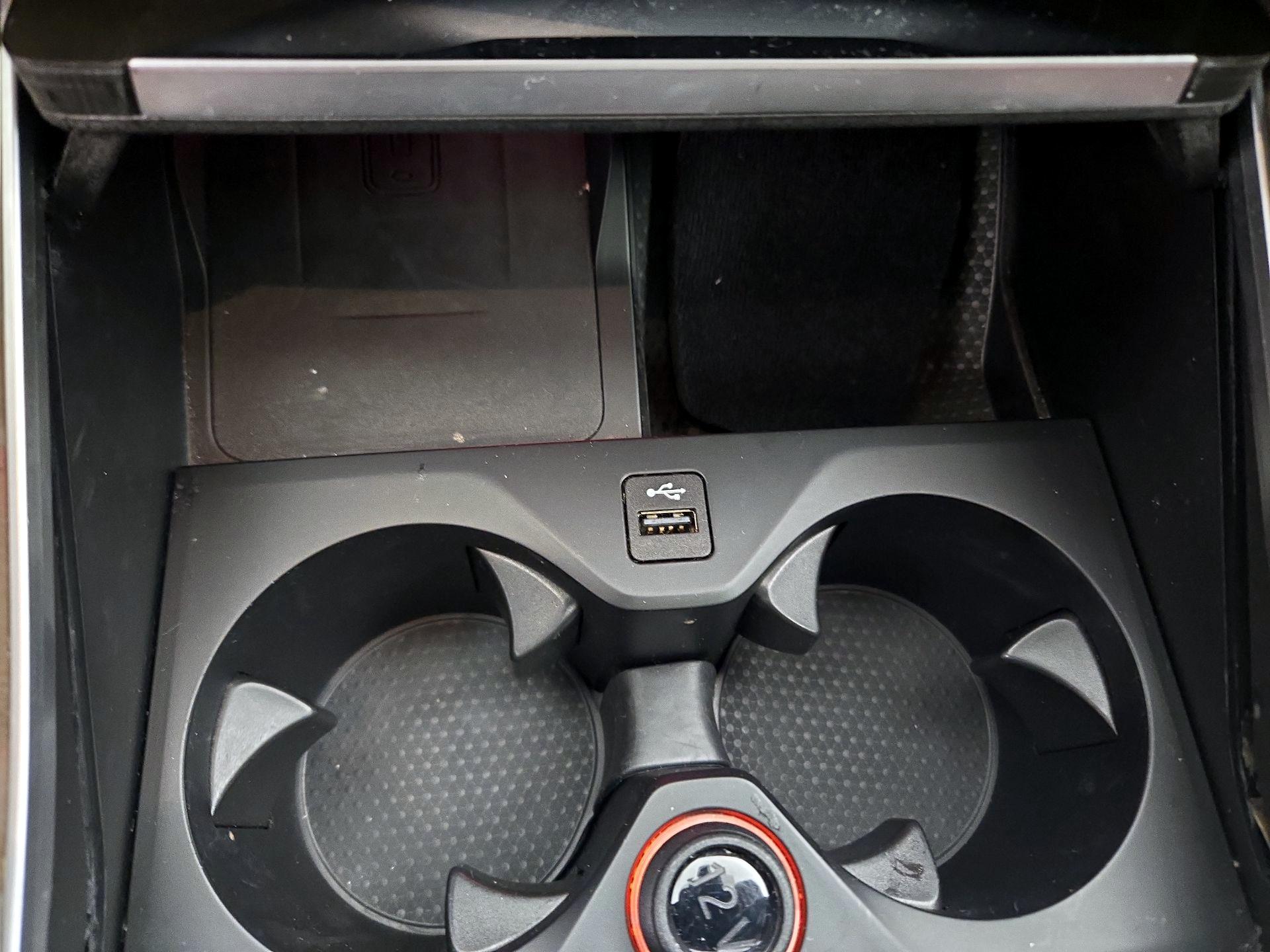 Thumbnail: 2023 BMW X6 - 19