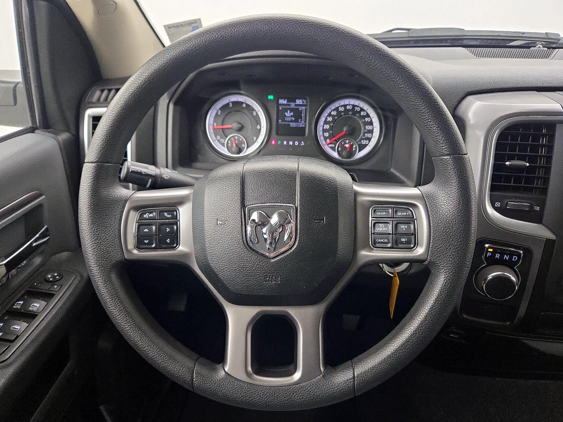 Thumbnail: 2024 RAM 1500 Classic - 10