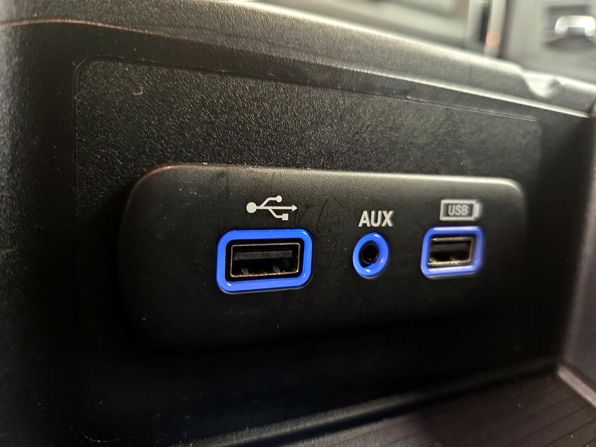 Thumbnail: 2024 RAM 1500 Classic - 18