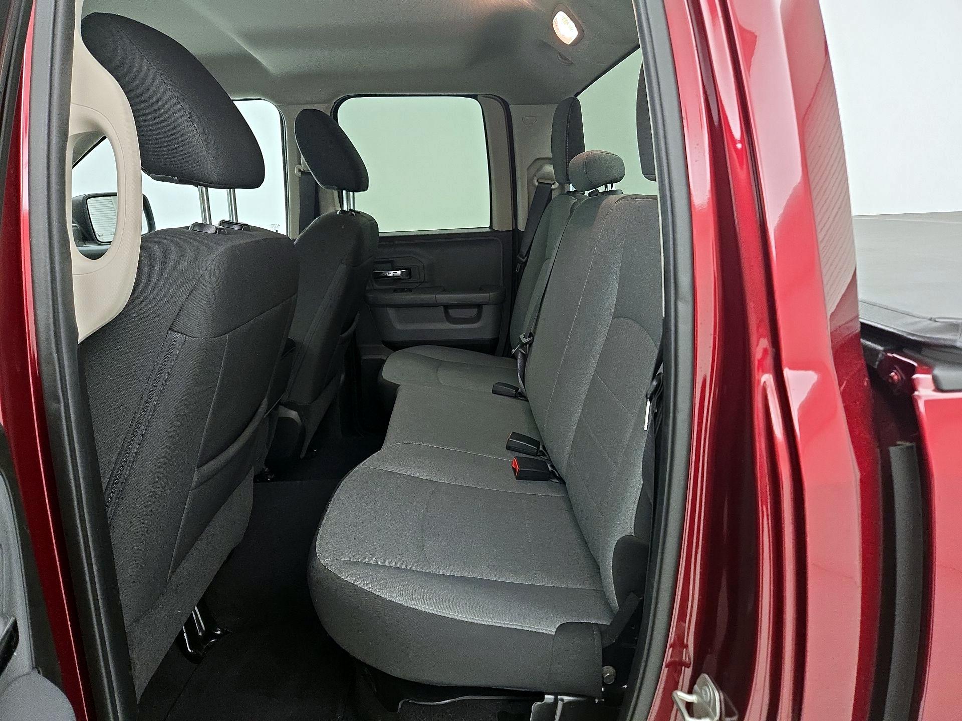 Thumbnail: 2024 RAM 1500 Classic - 19