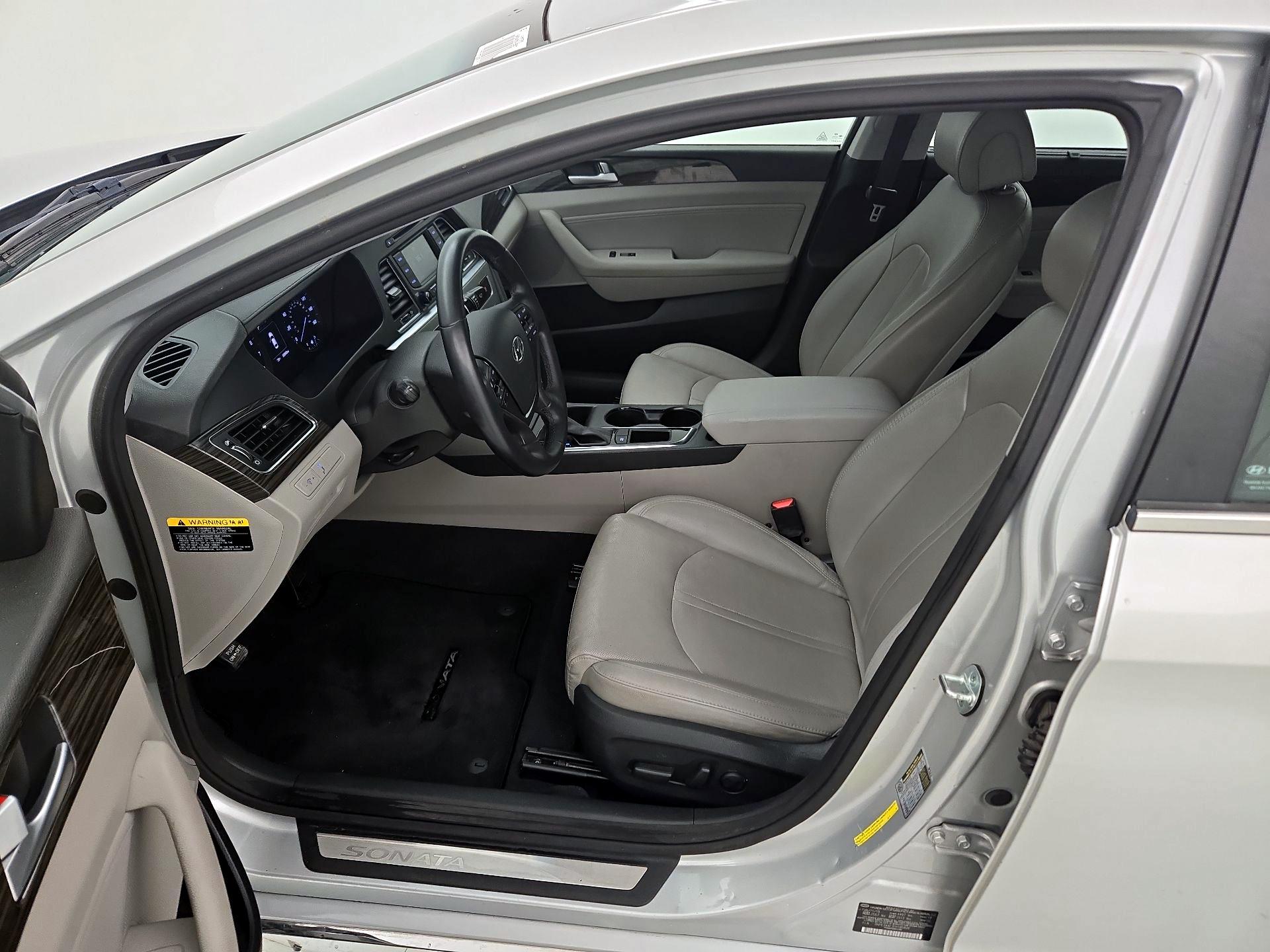 Thumbnail: 2015 Hyundai Sonata - 11