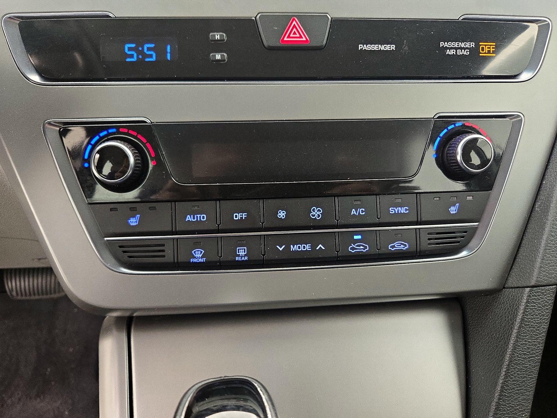 Thumbnail: 2015 Hyundai Sonata - 16