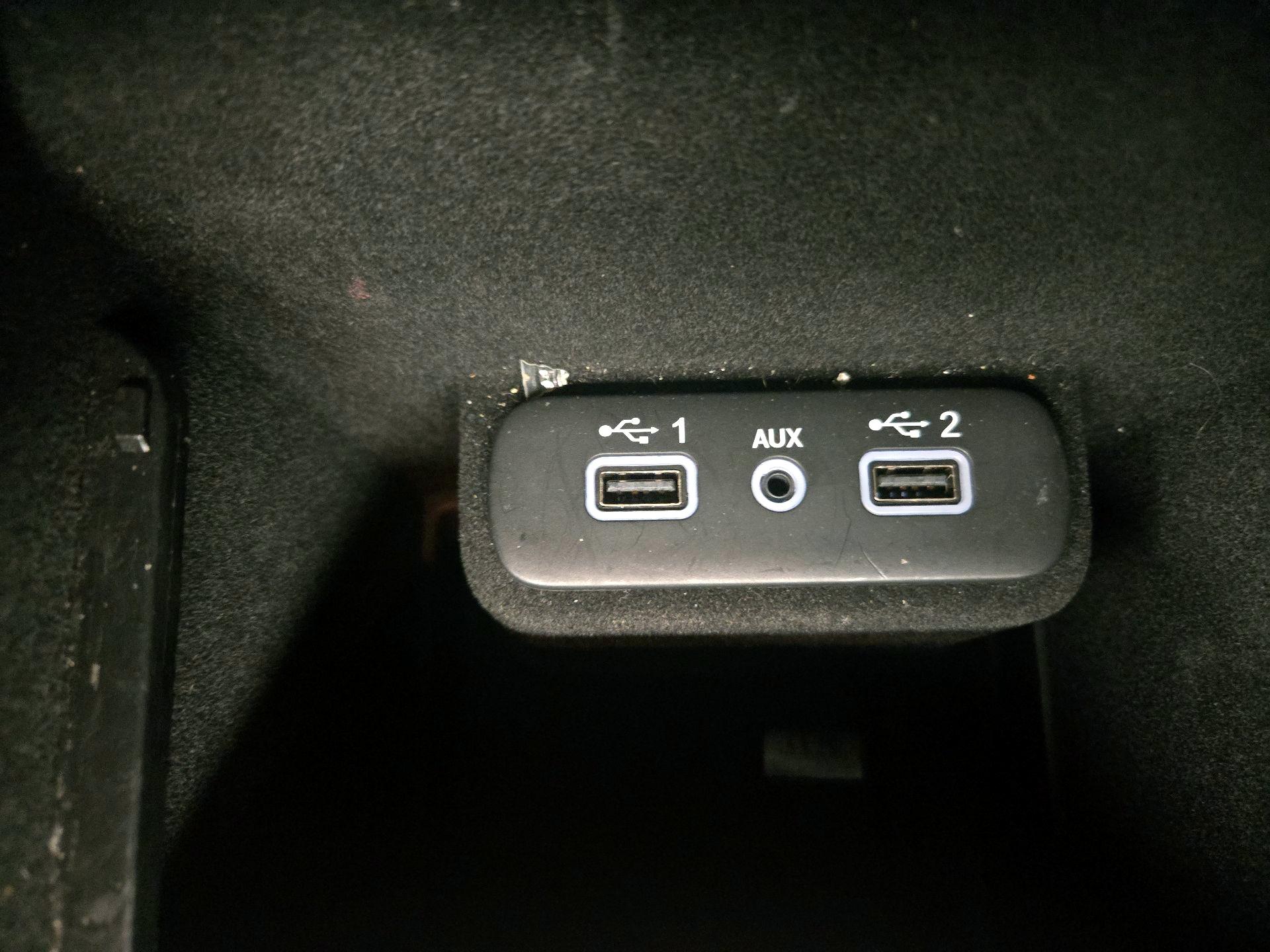 Thumbnail: 2020 Dodge Charger - 18