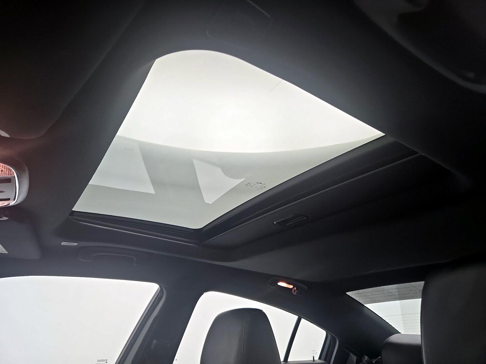 Thumbnail: 2020 Dodge Charger - 19