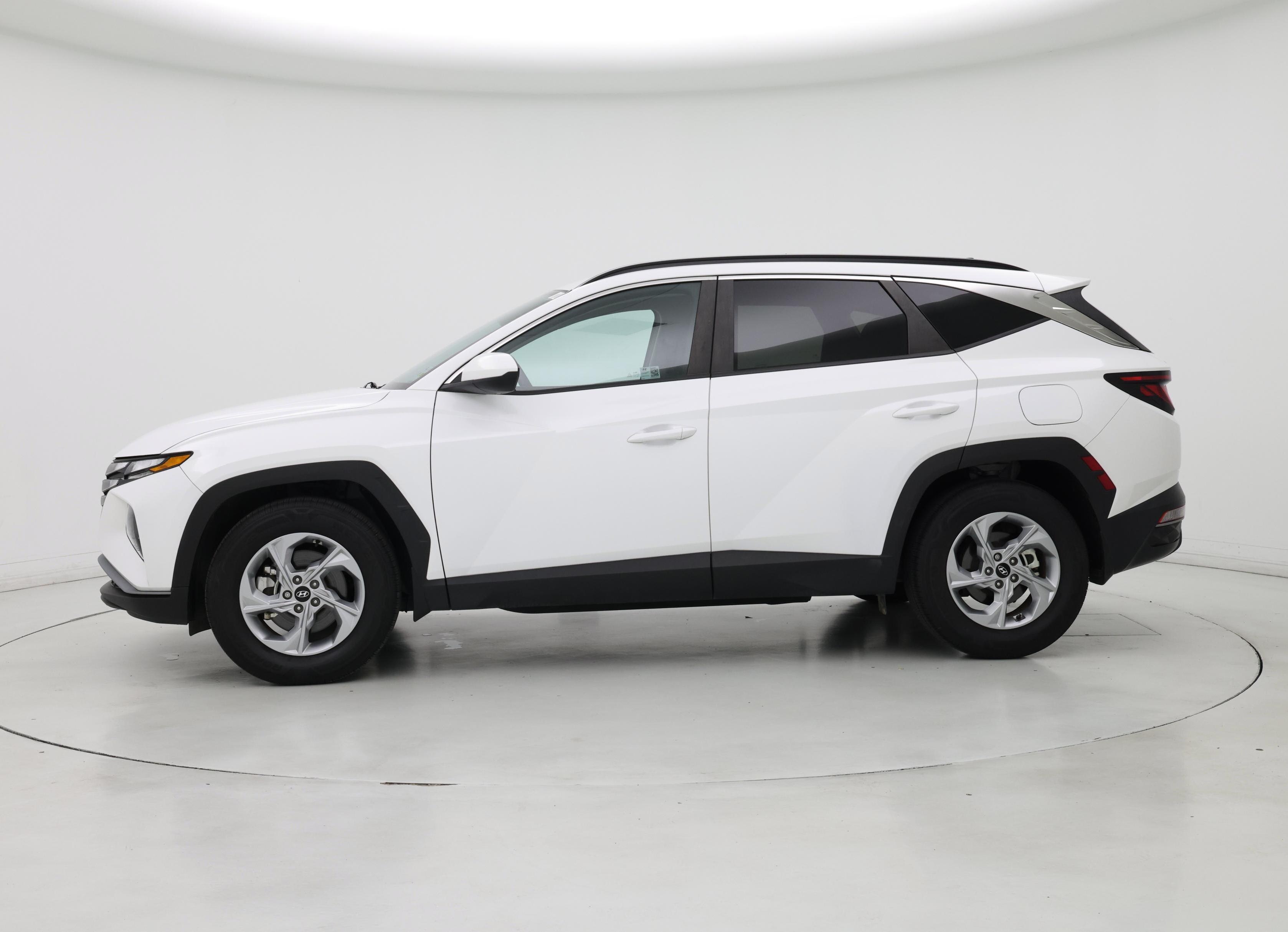 Thumbnail: 2024 Hyundai Tucson - 3