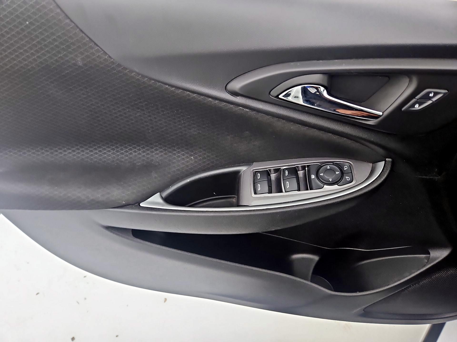 Thumbnail: 2024 Chevrolet Malibu - 12